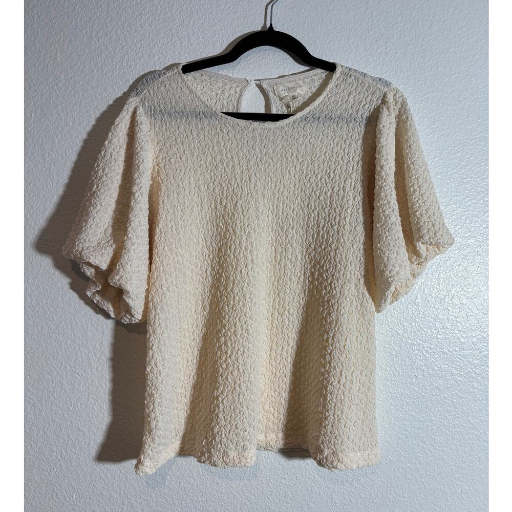 Melloday NWT Size M Cream Ivory Bubbles Puff Sleeve Blouse Textured Knit Crepe